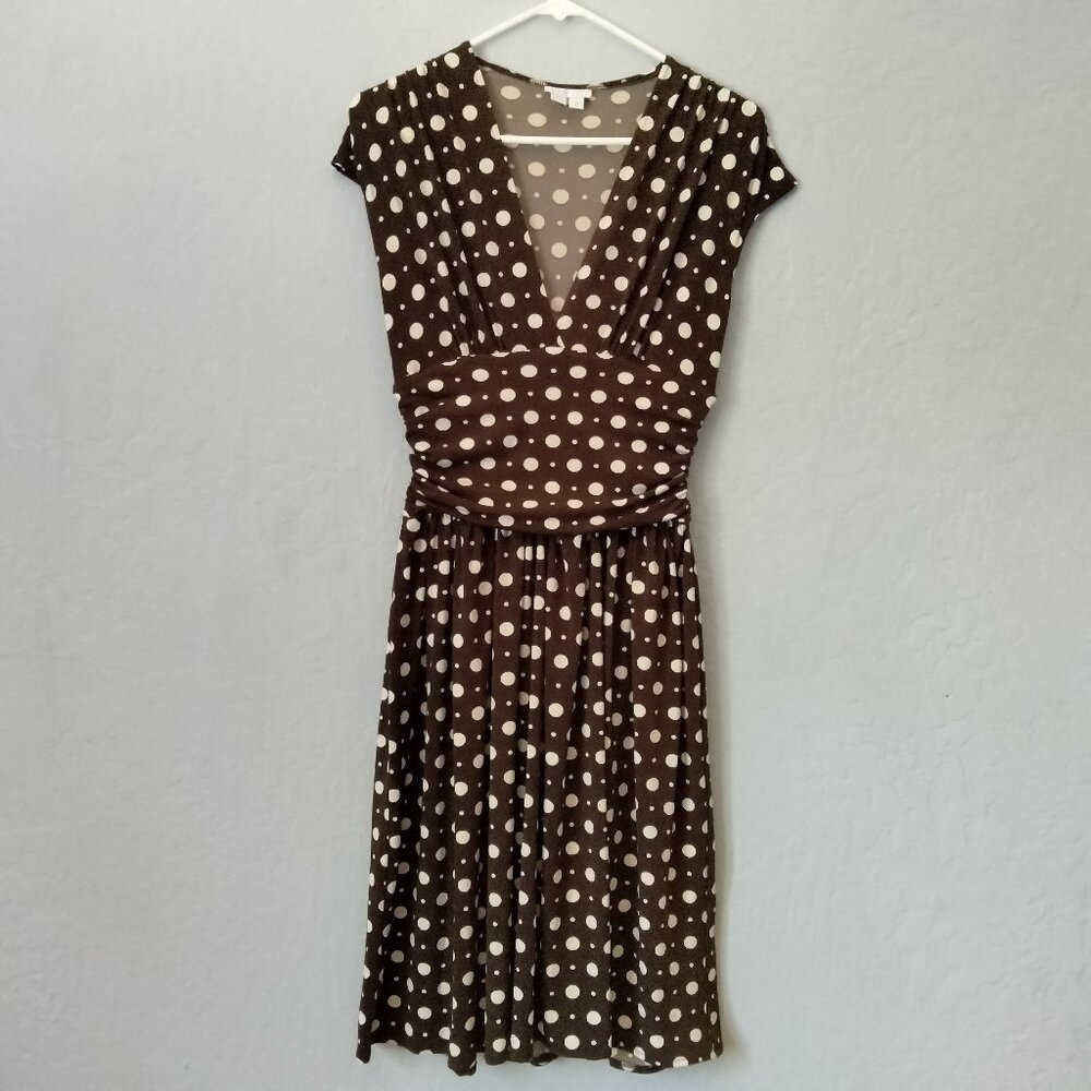 London Times Women's Size 6 Ruched Brown Polka Dot Sleeveless Dress V-Neck